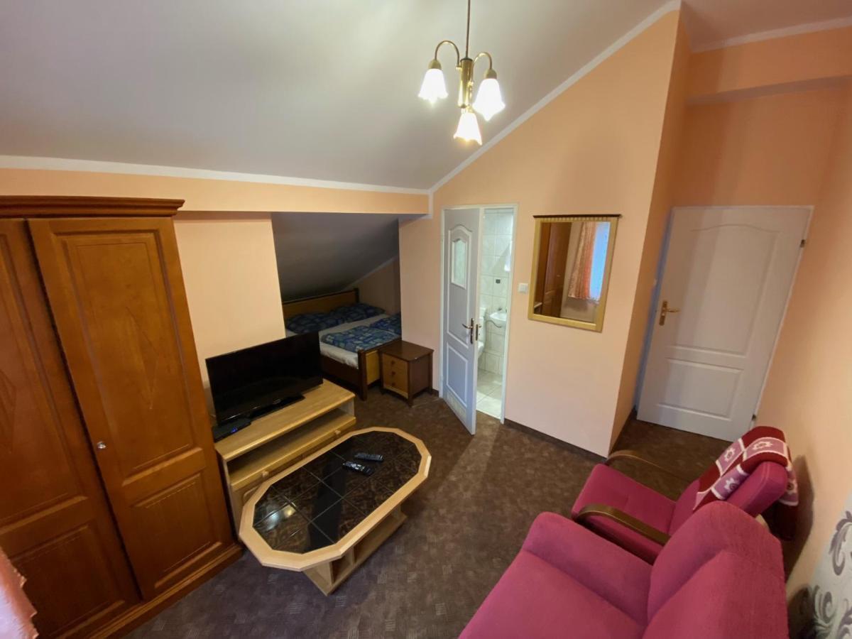 Homestay Goscinne Harnas Kudowa Zdroj